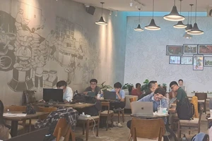 Giữa mùa bội thu, vì sao nhiều quán cà phê ngậm ngùi chia tay thị trường?