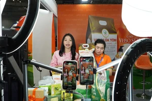 Người bán hàng online tại Việt Nam ứng dụng AI nhiều nhất Đông Nam Á