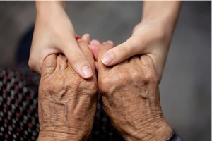 Người cao tuổi ăn uống ra sao để tăng tuổi thọ?