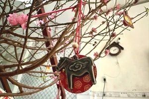 Thu 251 tỉ đồng từ bán linh vật ngựa trên sàn thương mại điện tử