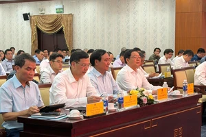 Doanh nghiệp xuất khẩu lo bị 'trói chân' bởi thủ tục, chi phí