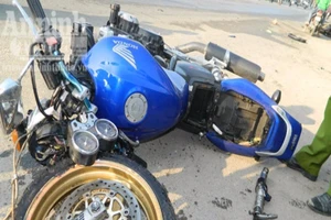 Tông trụ đèn, du khách Nga thiệt mạng