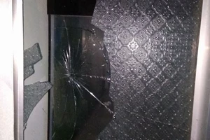 Nhà chủ nhiệm Đoàn Luật sư Bình Thuận bị ném đá