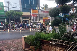 Nóng: Dùng vật nghi lựu đạn cướp ngân hàng ở Đồng Nai