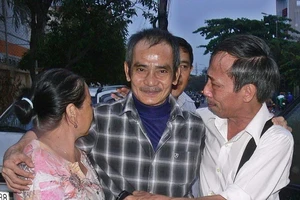 Kiểm điểm 12 người trong vụ làm oan ông Huỳnh Văn Nén