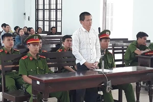 Bi kịch của bị cáo giết vợ rồi tự tử đến lần thứ 3...