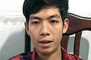 Nghịch tử sát hại mẹ trong đám tang ông ngoại