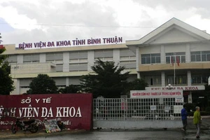 Làm rõ dấu hiệu ăn chặn tiền của bác sĩ ở BV Bình Thuận