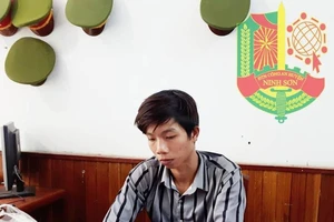 Đánh tử vong chủ tiệm tạp hóa vì tìm không ra điện thoại