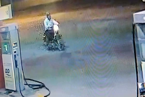 Truy lùng gắt gao kẻ giết nhân viên cây xăng cướp 6 triệu đồng