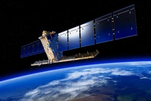 Giám sát tình trạng phá rừng bằng ảnh vệ tinh 