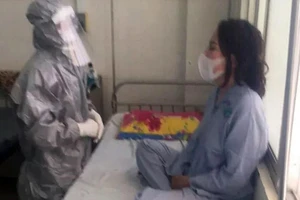 Nín thở đợi kết quả xét nghiệm COVID-19 bảy người Bình Thuận 