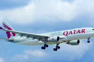 Thêm 7 du khách nước ngoài trên chuyến bay QR970 được cách ly 