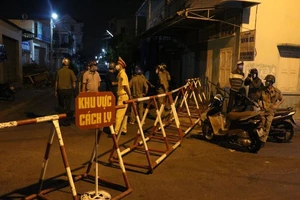 Bình Thuận lập gấp 2 chốt kiểm soát y tế du khách nước ngoài