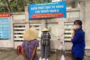 Thêm 1 ATM gạo nghĩa tình miễn phí ở Mũi Né