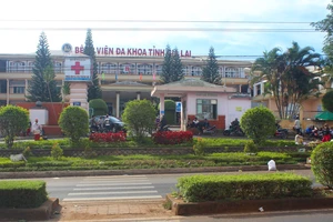 Gia Lai: Làm rõ việc mua máy thở gấp đôi giá bình thường