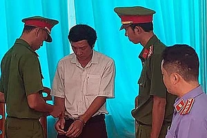 Cựu chủ tịch TP Phan Thiết đối diện mức án 7 năm tù