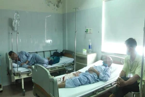 Bình Thuận: 10 người nhập viện cấp cứu sau khi ăn cá hồng