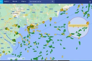 Tàu cá có 5 ngư dân gặp nạn thả trôi trên biển Phú Qúy