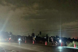  Bình Thuận: 2 phụ nữ đi qua đường bị xe tải tông thiệt mạng