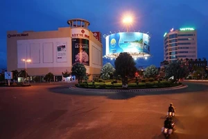 Người dân Phan Thiết hết bị cấm ra đường từ 20 giờ đến 5 giờ sáng hôm sau 