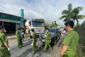 Truy tố vụ chặn xe bồn bê tông vào công trình của khách hàng