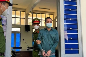 Bị ngăn đưa người yêu về quê, thanh niên đâm thương vong 2 bà cháu