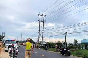 Dự đám cưới bạn về, thanh niên tông vào cột điện thiệt mạng