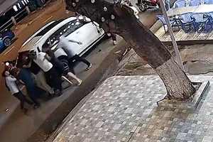 Ngày mai, xử vụ tài xế Mercedes tông chết người tại bờ kè Phan Thiết