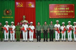 Bổ nhiệm, điều động, giao nhiệm vụ cho 8 sĩ quan Công an Bình Thuận