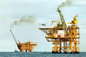 Yêu cầu 10 bộ báo cáo Thủ tướng tình hình thực hiện 14 kiến nghị của tỉnh Bình Thuận