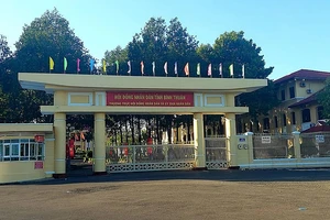 Thông báo thi hành bản án Chủ tịch UBND Bình Thuận thua kiện một công dân