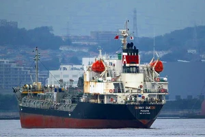 Thuyền trưởng người Hàn Quốc gởi thư cảm ơn vì được cứu sống trên biển 