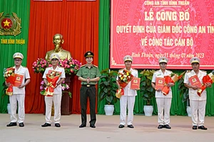 Điều động, bổ nhiệm 5 sĩ quan Công an Bình Thuận nhận nhiệm vụ mới