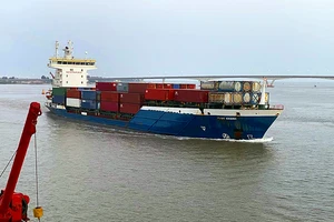 Khám nghiệm tàu hàng gây tai nạn khiến một ngư dân mất tích 2 lần