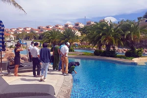 Tạm đình chỉ vụ án bé trai người Nhật chết đuối trong hồ bơi tại resort Mũi Né
