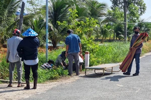 Điều tra nguyên nhân người đàn ông tử vong dưới mương nước 