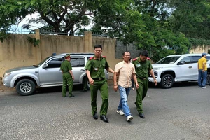 Bắt phó giám đốc 1 công ty bảo vệ tổ chức đập phá nhà dân ở Bình Thuận