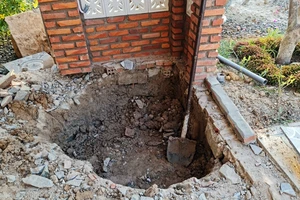 Hàng xóm đào móng làm hư nhà, tòa xử 'cưa đôi', VKS kháng nghị