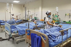 Nam sinh lớp 11 bị ba thanh niên tấn công đến nứt hộp sọ