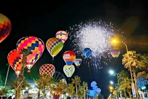 Du lịch Bình Thuận bội thu, đón hơn 8,35 triệu lượt khách