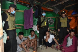 Khởi tố 13 bị can trong đường dây khai thác vàng trái phép qui mô lớn