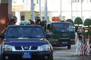 CSGT Bình Thuận ra quân tuần tra, xử lý giao thông 