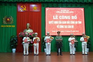 Công an Bình Thuận điều động, bổ nhiệm 5 sĩ quan