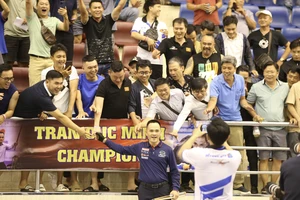 Trần Đức Minh “Đừng lo lắng, hãy cầm cơ lên và vô địch World Cup!”