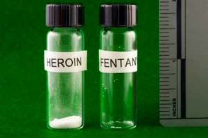 Công an khuyến cáo về ma túy tổng hợp fentanyl, chỉ dính vào tay cũng nhiễm độc