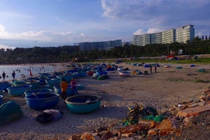 Thêm một thanh niên bị đuối nước tại bãi biển đá ông Địa, Bình Thuận