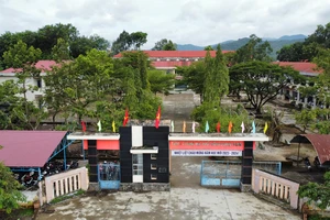 Kiến nghị khởi tố các giáo viên chiếm dụng học phí của học sinh nhiều năm liền