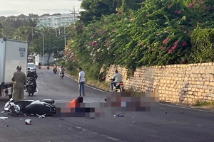 Tai nạn giao thông trên đường ven biển ở Phan Thiết, 3 người nước ngoài thương vong