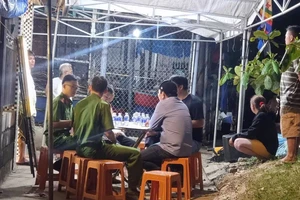 Nghi phạm giết người ra đầu thú sau hơn 2 giờ gây án